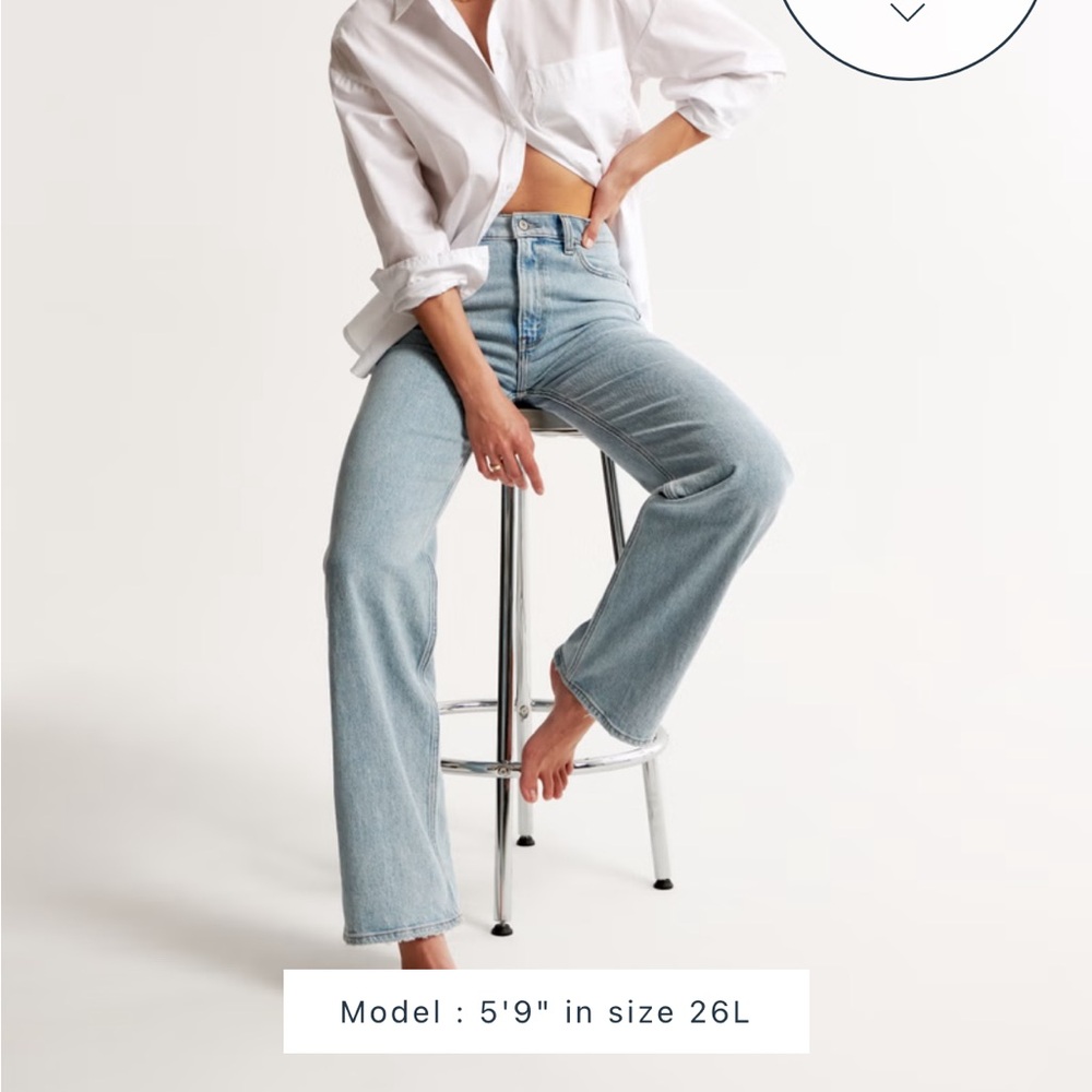 Abercrombie 90’s relaxed Jean